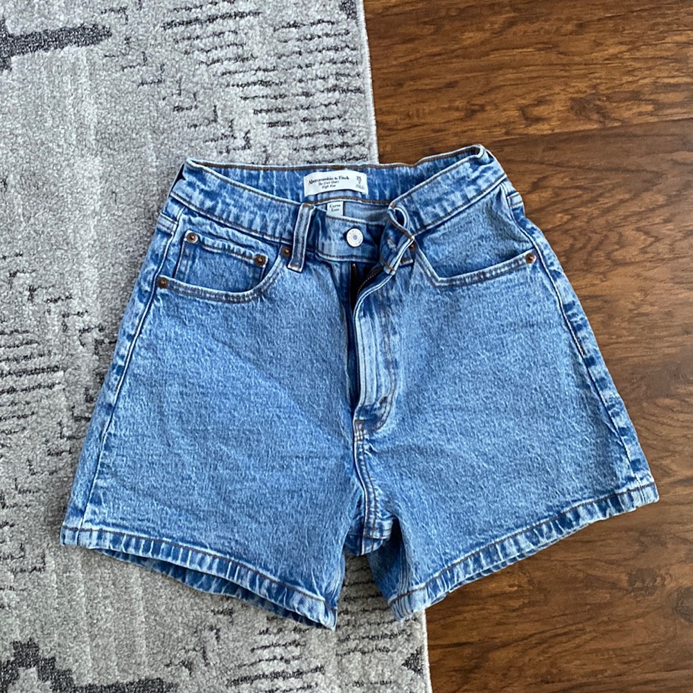 Abercrombie Curve Love High Rise Dad Shorts